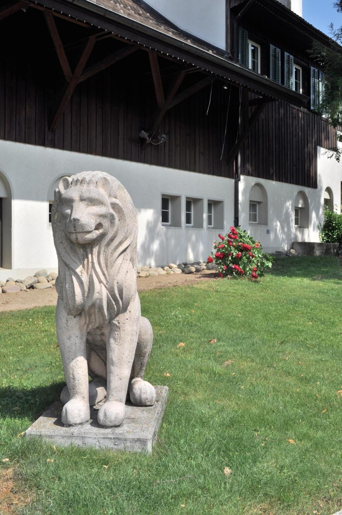 Landgasthof Leuen Hotel Waldegg bei Uitikon Esterno foto